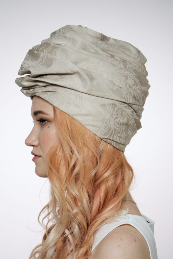 Turban hat hijab of a beige cotton jacquard